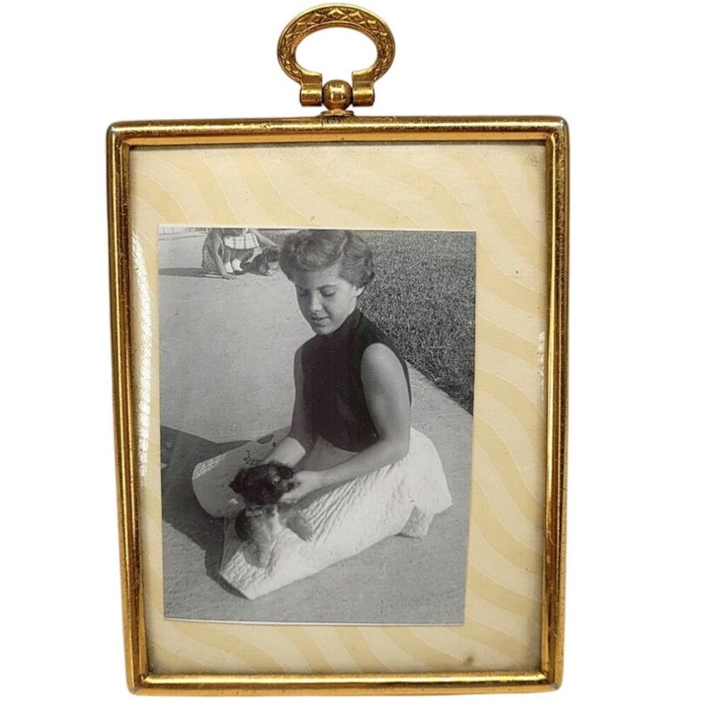 Gallery Wall Vintage‎ Brass Convex Bubble Glass Frame Heritage Nostalgic Piece